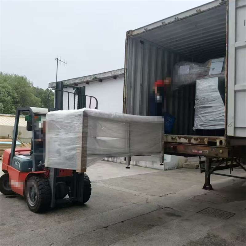 瀍河若尔盖县物流专线运输的精彩之旅
